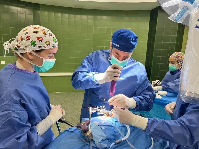 traumatologo Sevilla doctor Jose Quintana
