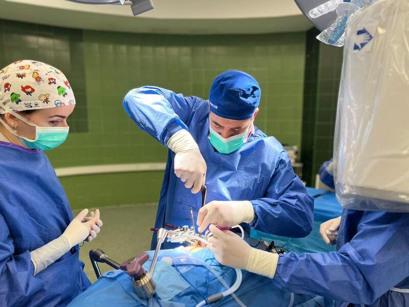 traumatologo Sevilla doctor Jose Quintana